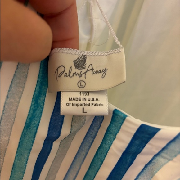 Red Dress Boutique One Piece White with Blue Stripes - Picture 3 of 4